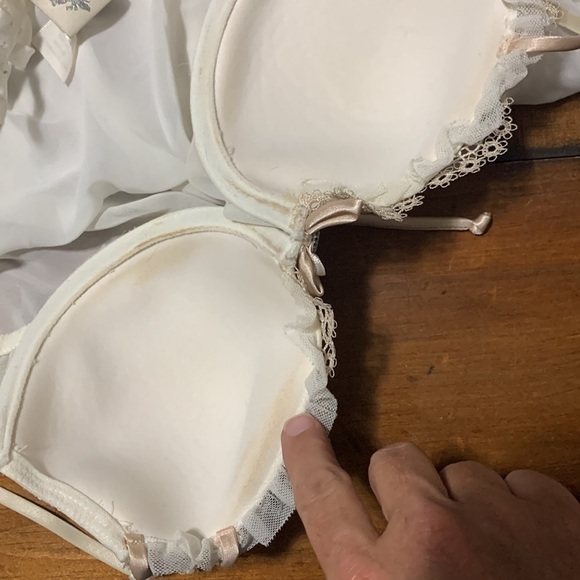 Vintage In Bloom by Jonquil cream sheer nighty w/ padded underwire bra attached - Picture 8 of 8